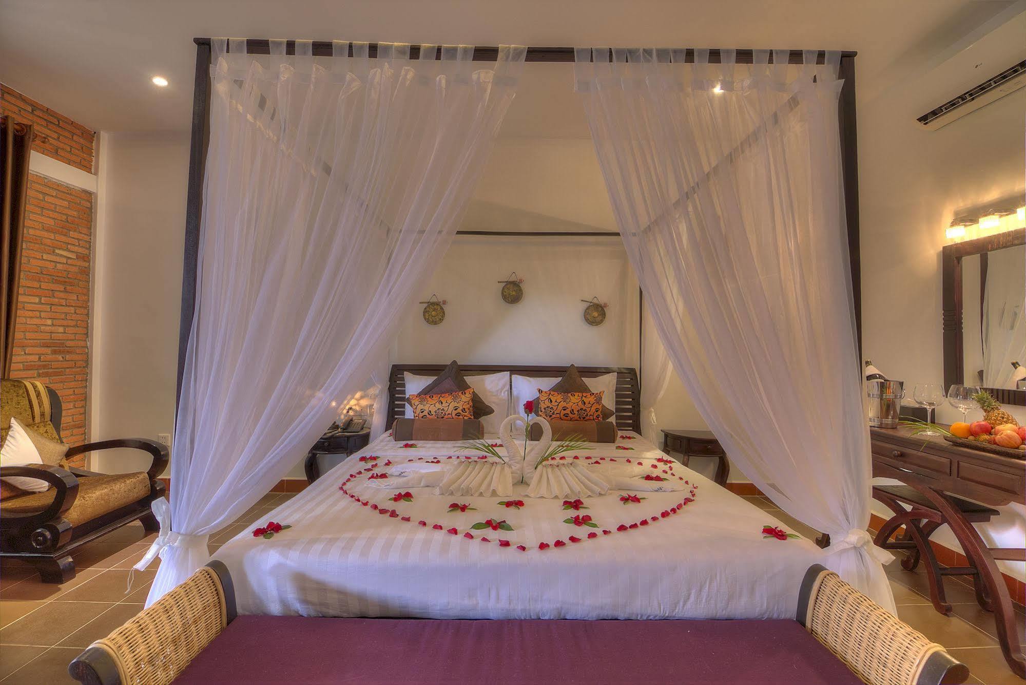 My Unique Villa Siemreap Сием Реап Екстериор снимка