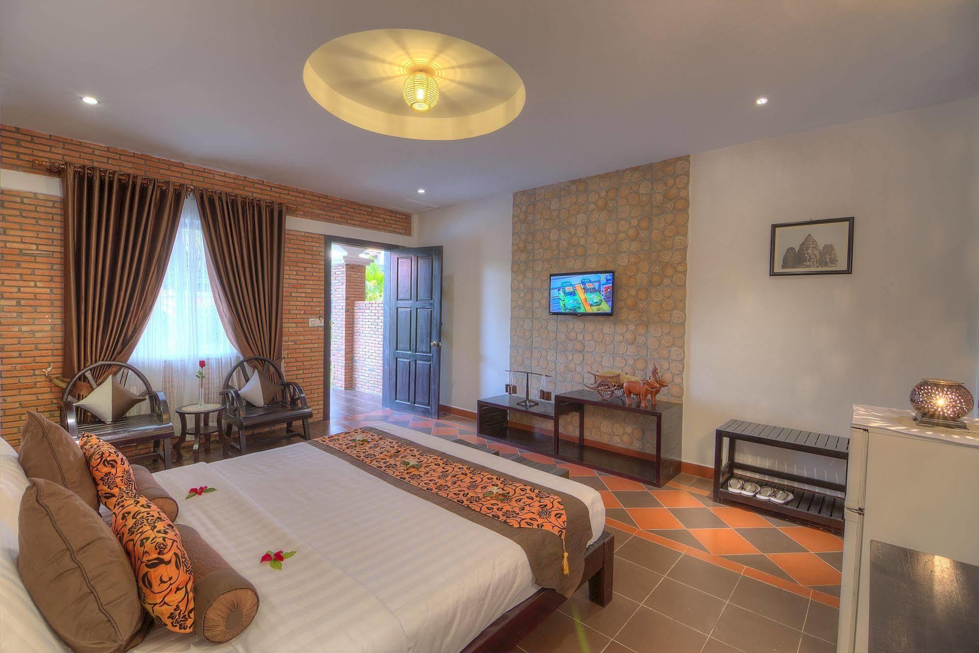 My Unique Villa Siemreap Сием Реап Екстериор снимка